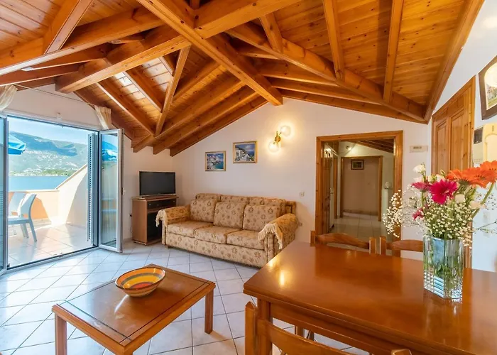 St Nicholas A5 Superior One 2 *