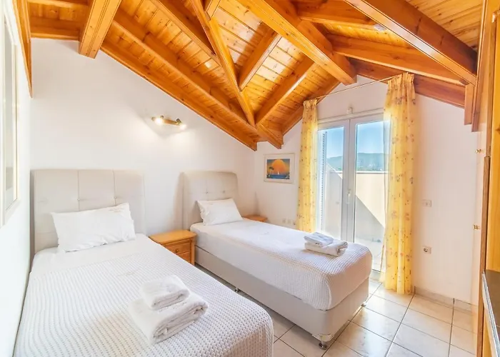 St Nicholas A5 Superior One 2 *